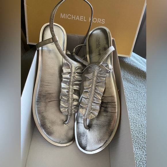 Michael Kors Silver Ruffle Detail Sandal - Picture 5 of 7